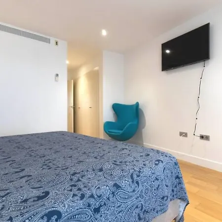 En Complejo Mascarat Beach, Bg60b *