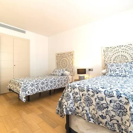 Apartment En Complejo Mascarat Beach, Bg60b
